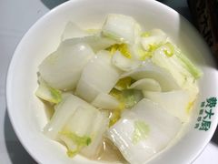 土白菜-费大厨辣椒炒肉(高铁吾悦广场店)