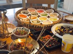 -包整·丝娃娃(一览甲秀楼风景店)