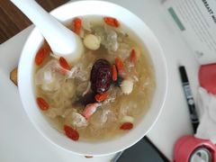 -爱的果实月嫂育婴师(世纪东方店)