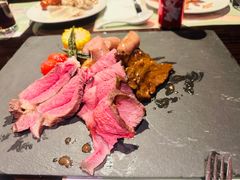 牛排-上海东方佘山翰悦阁酒店·Vie全日制餐厅