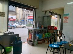 -薛记襄阳香辣牛肉面(平安路店)