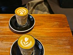Flat&nbsp;white-black rainbow coffee