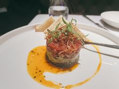 牛肉塔塔配牛油果黑橄榄酱-Solo(衡山路店)