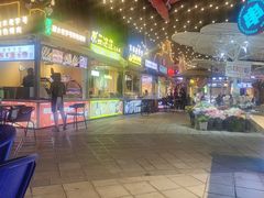 -文山荷鲜居(翠湖店)