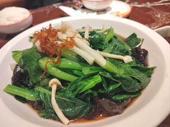 -新白鹿餐厅(爱琴海购物中心店)