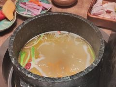 -蘑界·野生菌火锅(深业上城店)