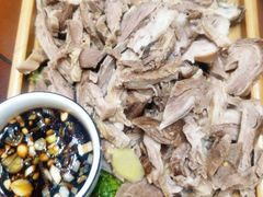 手扒肉-沽源味道蒙餐莜面家常菜