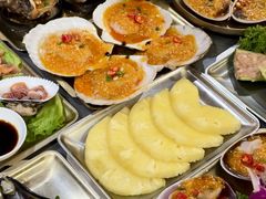 -围炉肉舍•炭烤活鳗•丹东海鲜烤肉(步行街店)