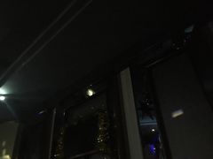 -唛客疯量贩式KTV(金飞达广场店)