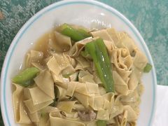 -鹤乡东北菜(崮山路店)