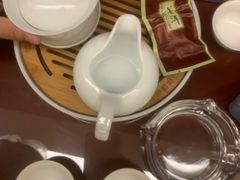-深圳君逸国际酒店(龙岗横岗塘坑地铁站店)