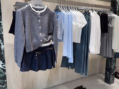 -URBAN REVIVO(西安Momopark店)