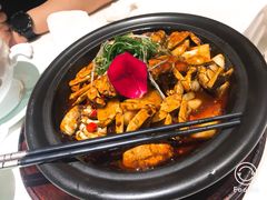 -上座云间·青年赣菜(绿茵店)