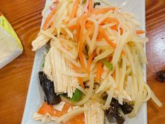 素拼小菜-手擀菠菜面(西康路店)