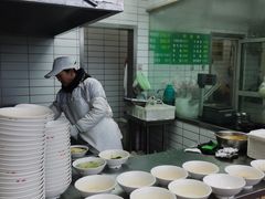 -草桥清真牛肉锅贴扁食店