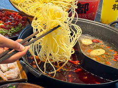 -冯校长老火锅(中联广场店)