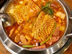 部队锅-包装马车·韩国料理·포장마차