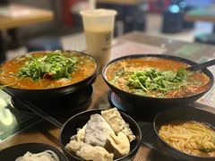 -肥汁米蘭香港米线(定西路店)