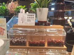 -遇上西雅图多融合海鲜自助餐厅(中房金谊广场店)