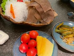 -湊湊火锅·茶憩(打浦桥日月光店)