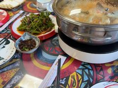 -弘烨 贵州酸汤 鱼火锅(东财店)