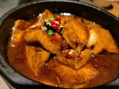 石锅焖豆腐-滇越乘象云南餐厅(豆各庄店)