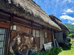 -白川乡与五箇山的合掌构造村落