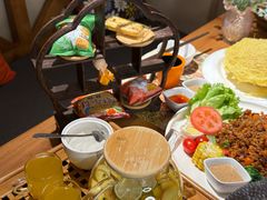 -月亮眼花园餐厅书吧酒吧