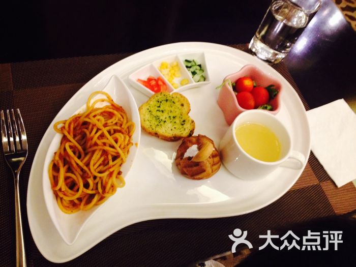 锦润锦江城堡主题酒店西餐厅儿童套餐图片 - 第1张