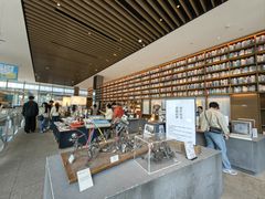 -茑屋书店(天目里店)