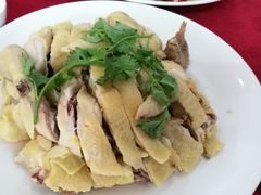 -何乡别院·中式农庄(姑婆山大道店)