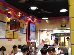 大堂-华辉拉肠(龙口东店)