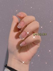 -UGIRL有个美甲