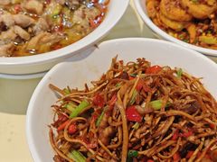 -笨罗卜浏阳菜馆(龙华鹏润达店)