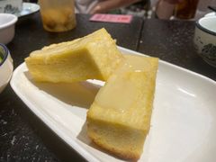 -何妹湿辣牛肉·粤式烧烤砂煲(桂雅路店)