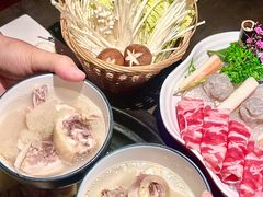 -润园四季椰子鸡火锅(卓越INTOWN店)