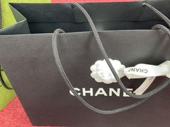 -CHANEL(戴高乐机场T 2E店)