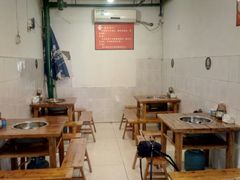 大堂-仔耳朵冷锅鱼蛙芋儿鸡(莲花东路店)