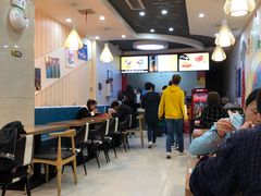 大堂-螺小胖柳州螺蛳粉(钟楼总店)