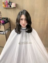 -韩国李知恩形象设计