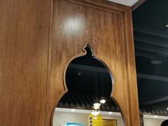 -蓝田九大碗民俗食府(蓝田店)