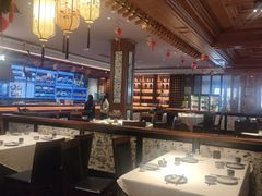 -八府香鸭·啫啫煲(华山路店)