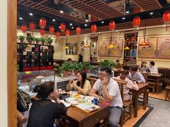 大堂-满园烤鸭·春饼(太原街万达店)