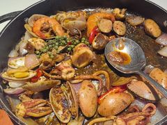 三椒焗海鲜盘-谭厨中山传家菜.乳鸽.脆鲩鱼(华强北中航城店)