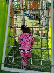 -季高兔窝窝亲子园(上海薰衣草公园店)