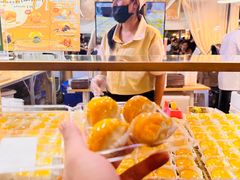 -席娜卡琳火车铁道夜市