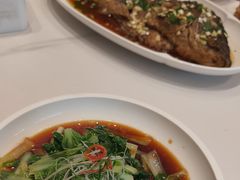 -梅利汴京烤鸭•开封豫菜地标店(铁北街店)