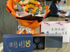 -上海伟杰·捷豹路虎4S店(闵行店)