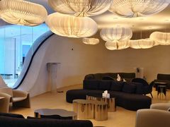 -涨巢·潮玩水疗局