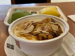 琥珀核桃双皮奶-满记甜品(南京虹悦城三店)